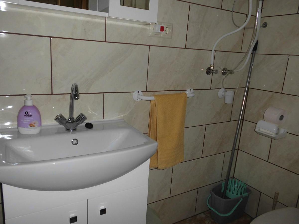 Napfeny Apartman Sarospatak Bagian luar foto